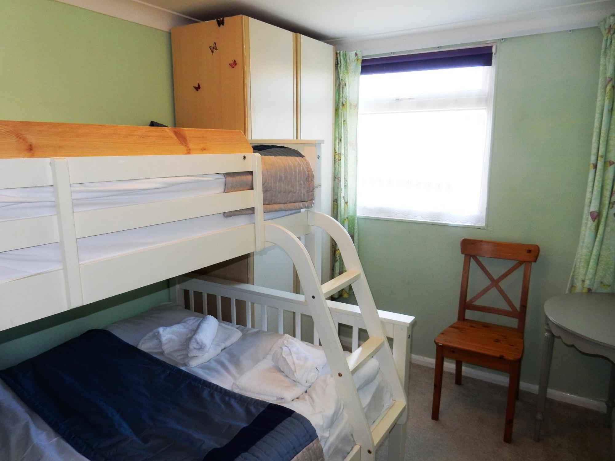 Sheena'S Dartmouth Chalets Экстерьер фото